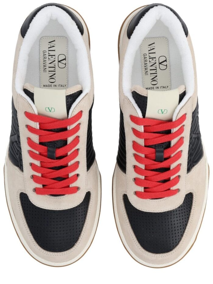 Valentino Garavani SNEAKER WITH LOGO