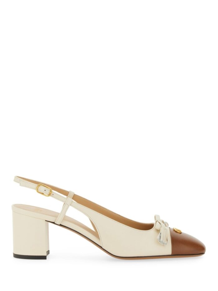 Valentino Garavani "VALET DU ROI" SLINGBACK DÉCOLLETÉ IN KIDSKIN
