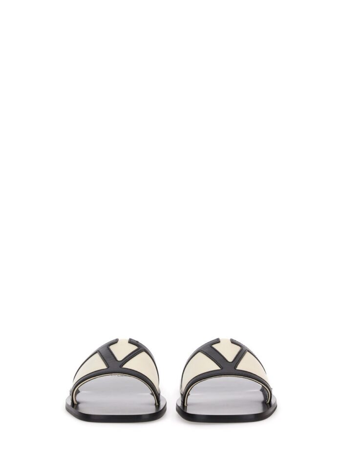 Valentino Garavani VIVA SUPERSTAR SLIDE SANDAL IN NAPPA LEATHER