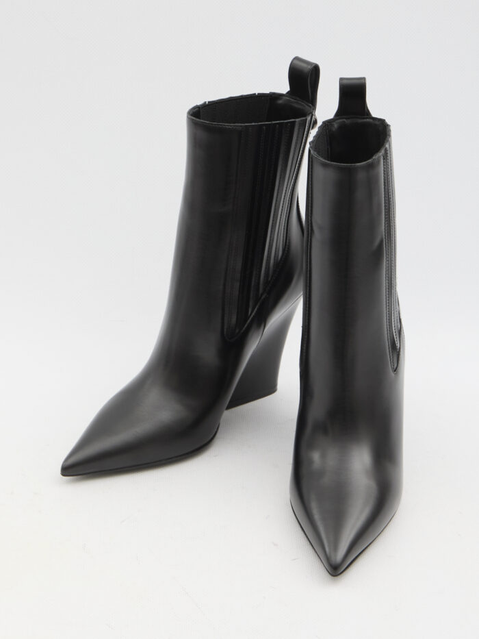 Valentino Garavani VLogo Lockette booties