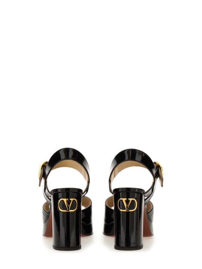 Valentino Garavani "VLOGO SIGNATURE" DÉCOLLETÉ
