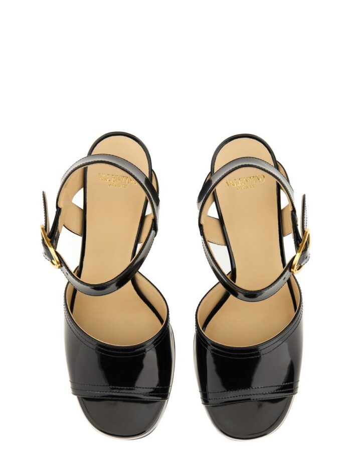 Valentino Garavani "VLOGO SIGNATURE" DÉCOLLETÉ