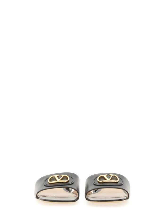 Valentino Garavani "VLOGO SIGNATURE" SANDAL