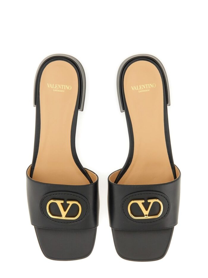 Valentino Garavani "VLOGO SIGNATURE" SANDAL