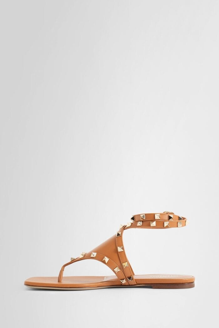 VALENTINO Rockstud Thong Strap Sandals