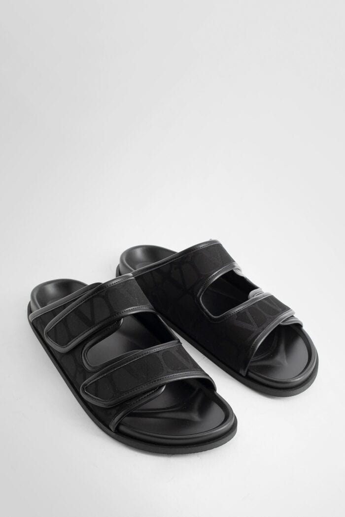 valentino toile iconographe slides VALENTINO Toile Iconographe Slides