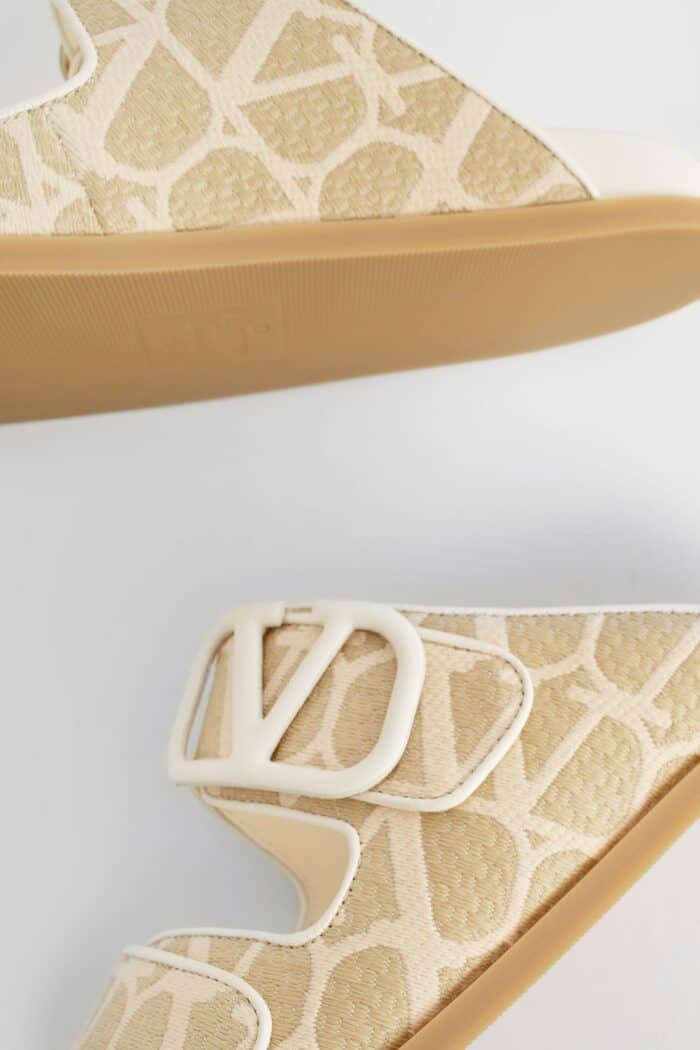 VALENTINO Toile Iconographe Vlogo Slides