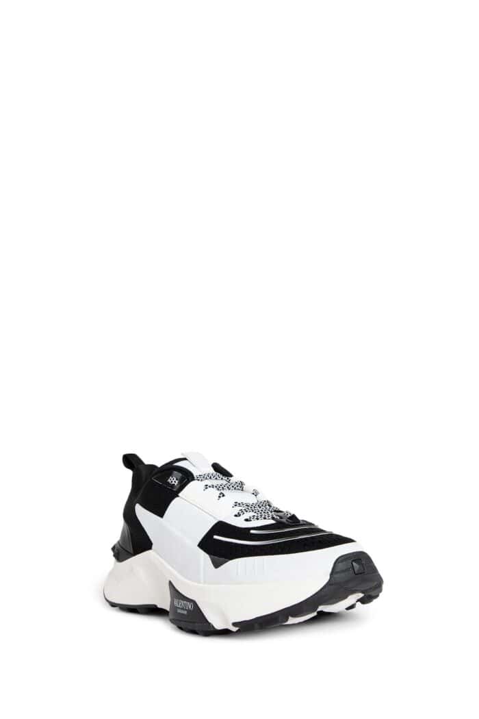 VALENTINO True Act Low-top Sneakers