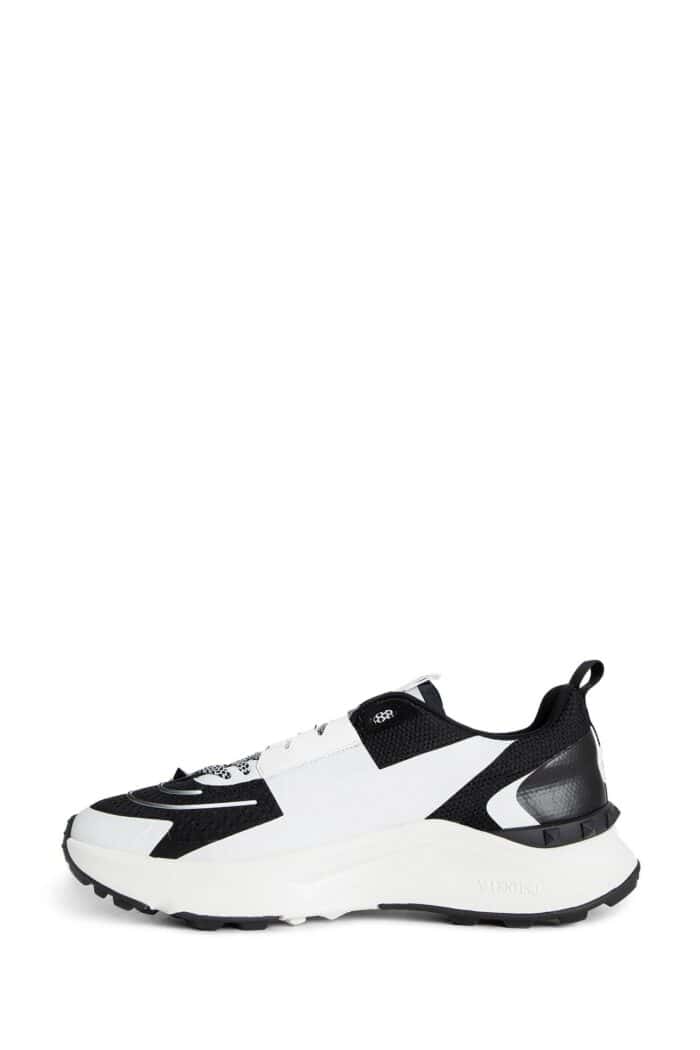 VALENTINO True Act Low-top Sneakers