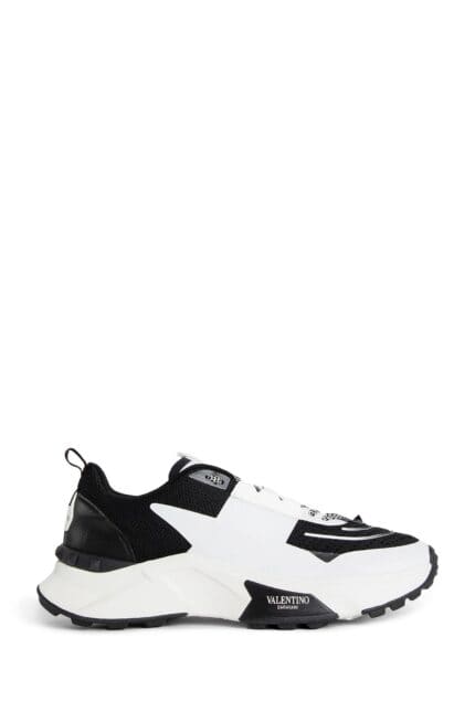 VALENTINO True Act Low-top Sneakers