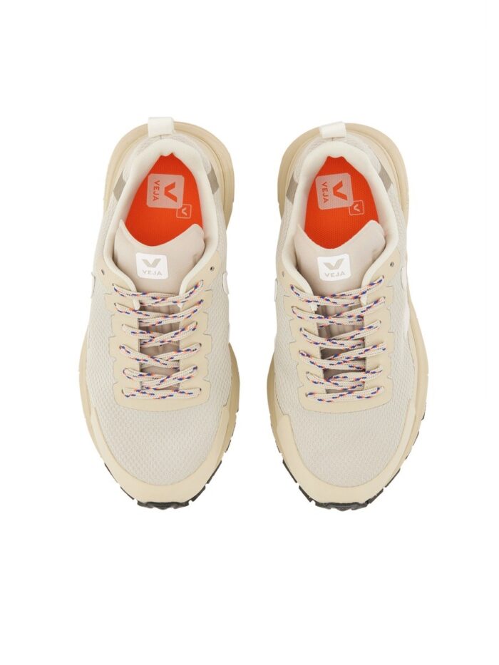 Veja DEKKAN LOW-TOP SNEAKER