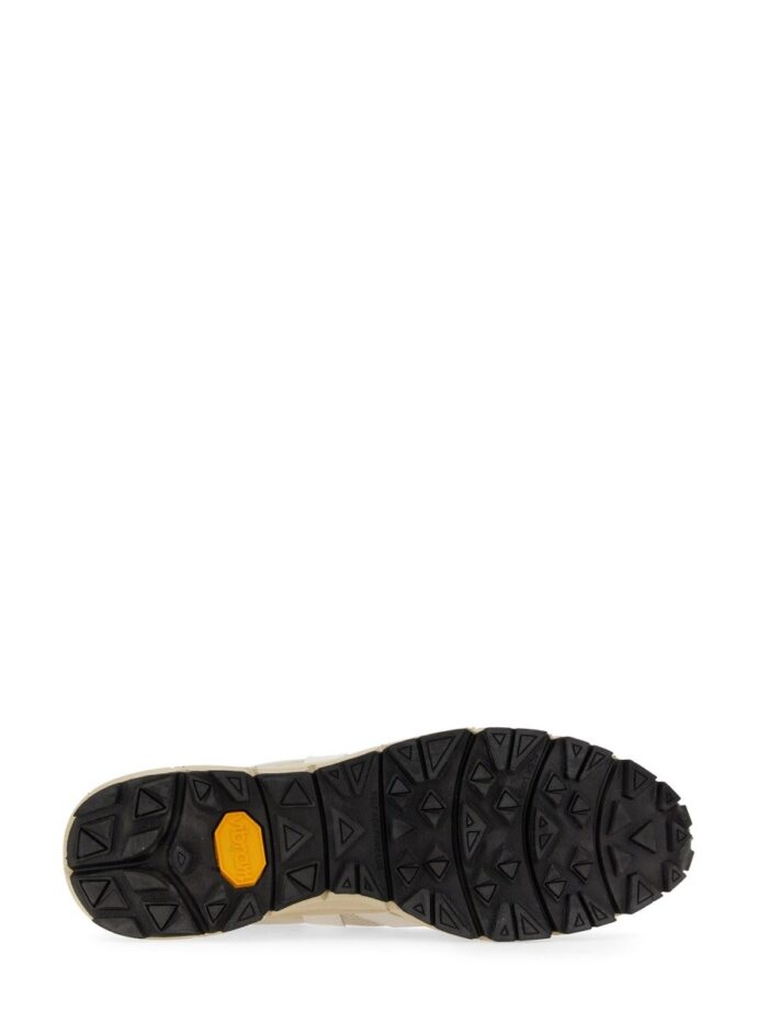 Veja DEKKAN LOW-TOP SNEAKER