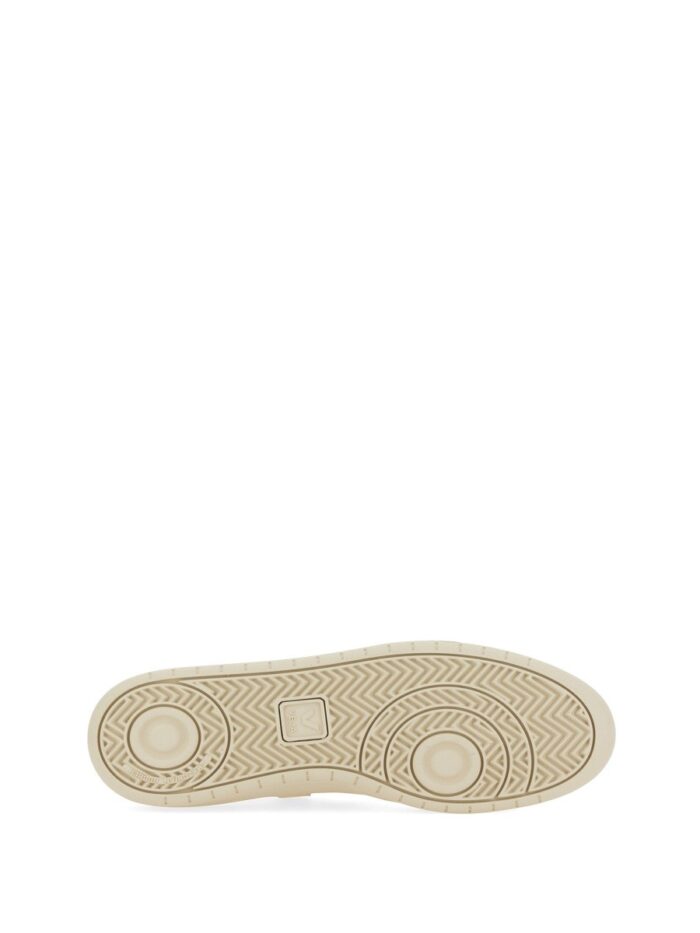Veja SNEAKER V-12