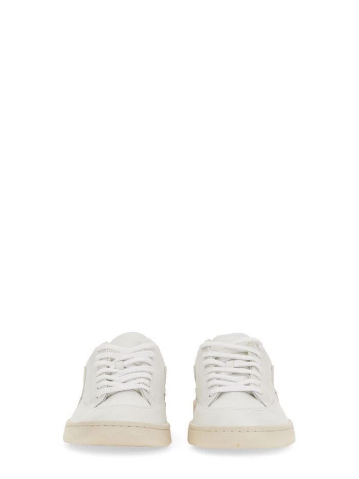 Veja SNEAKER V-12
