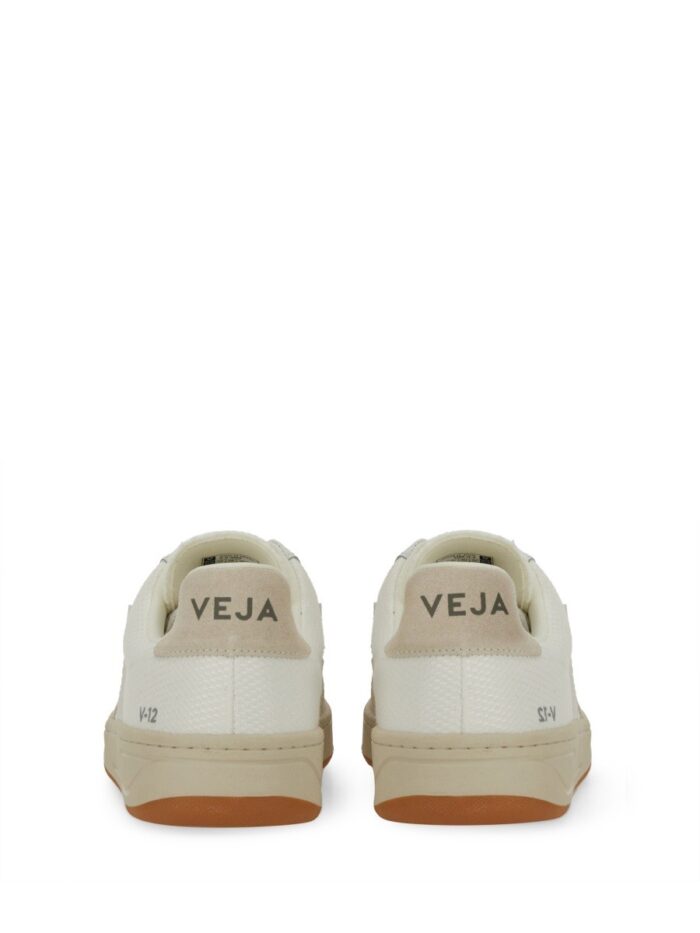 Veja SNEAKER "V-12"