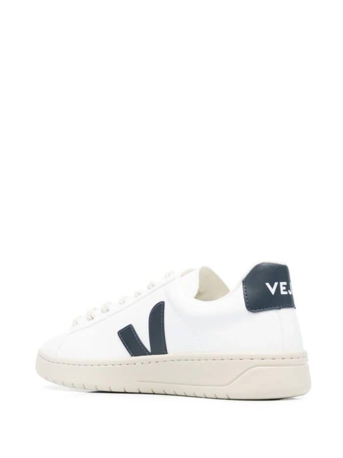 VEJA Urca Sneakers