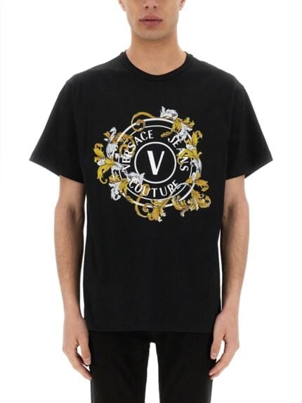 Versace Jeans Couture T-SHIRT V-EMBLEM OUTLINE BAROQUE