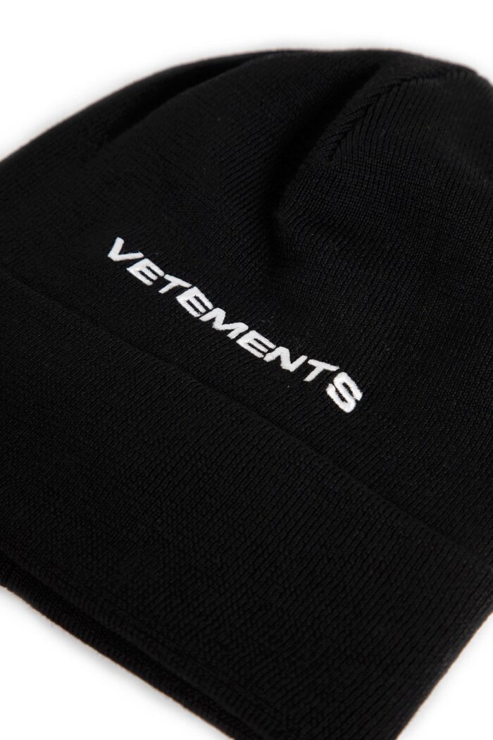 VETEMENTS Logo Beanie