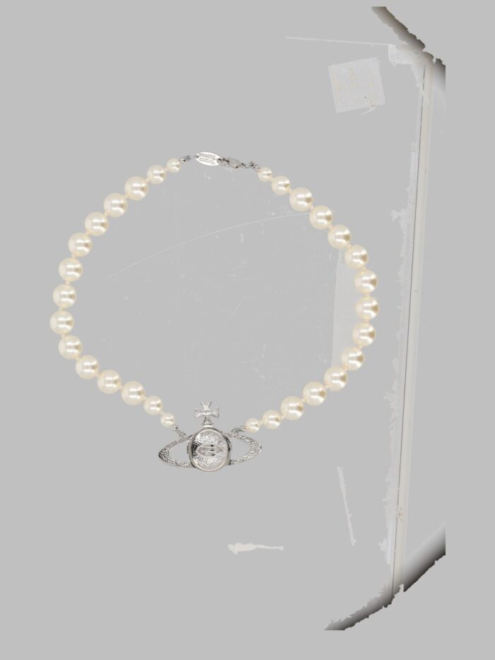 Vivienne Westwood COLLANA DI PERLE CON ORB