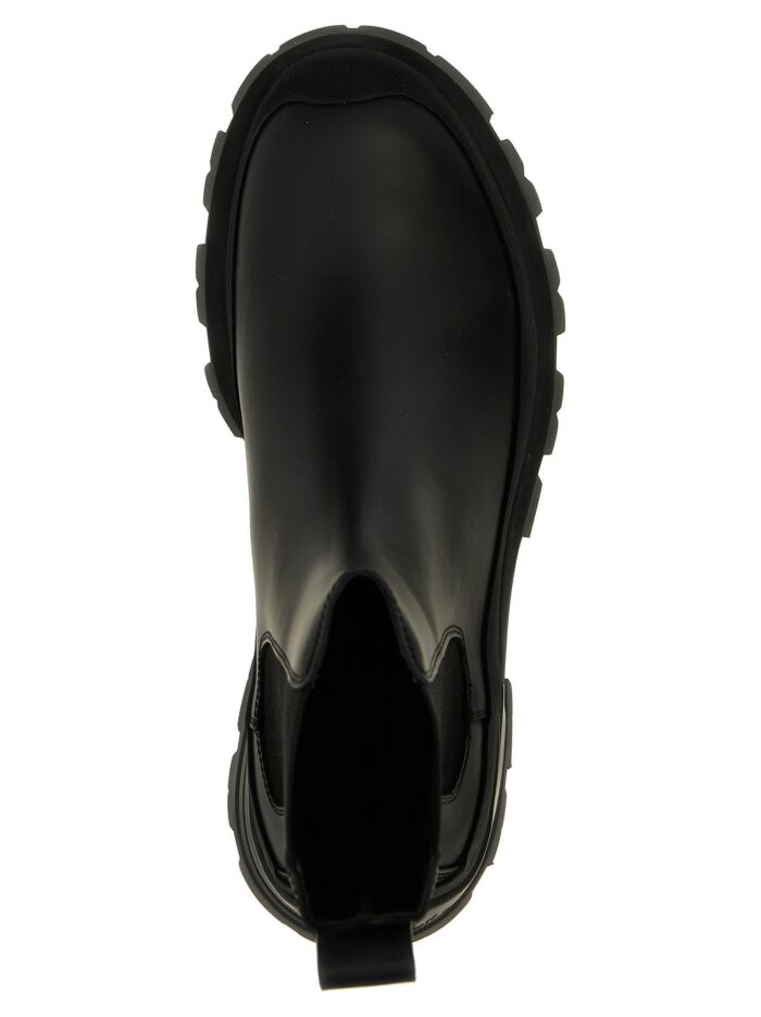 MCQUEEN 'Wander' Ankle Boots