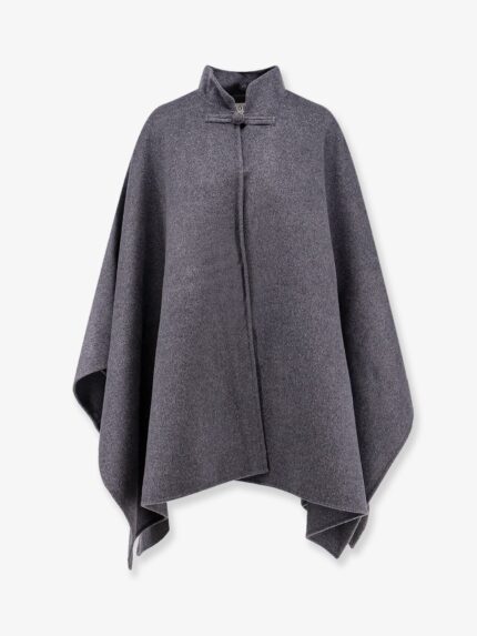 ROHE Wool Cape With Toggle