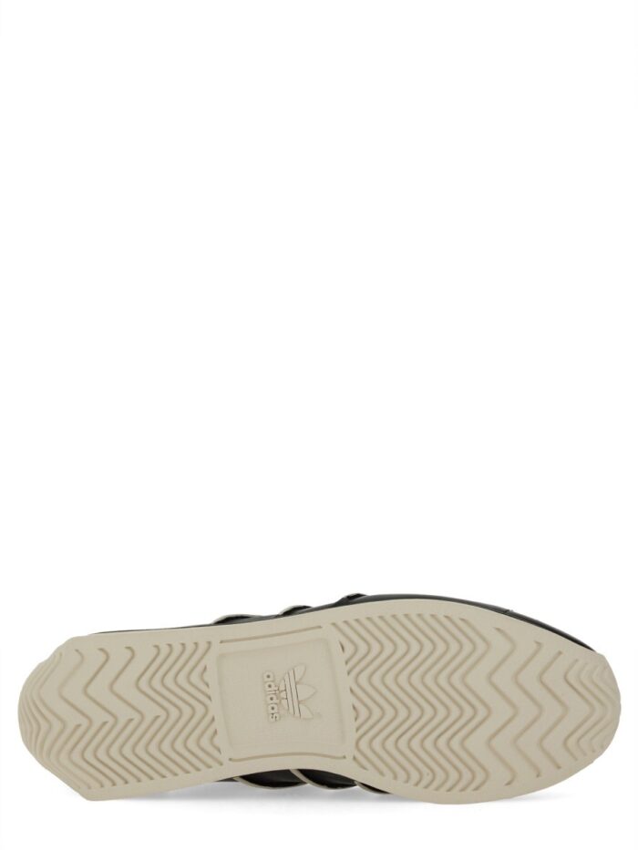 Y - 3 "COUNTRY" SNEAKER