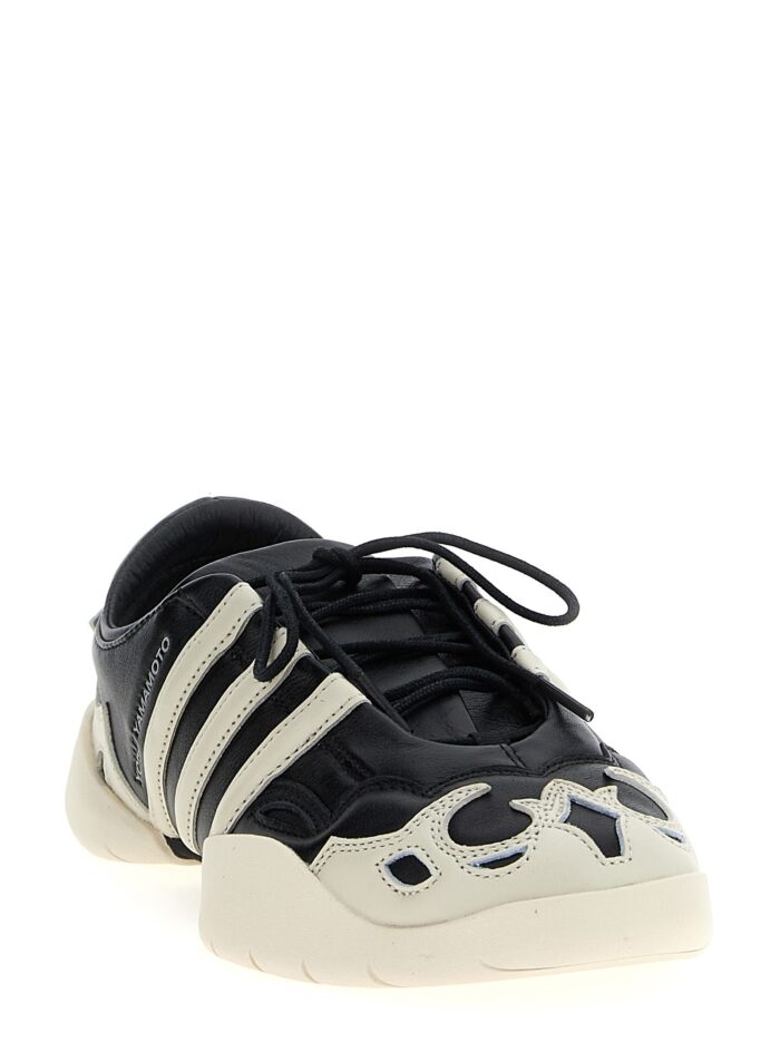 'Y-3 Regu 2002' Sneakers