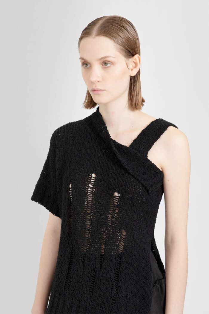 YOHJI YAMAMOTO Asymmetric Sleeve Sweater